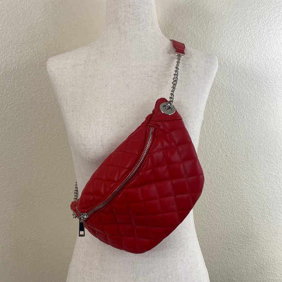 Red Quilted Silver Chain Strap Fanny Pack - Picture 4 of 5